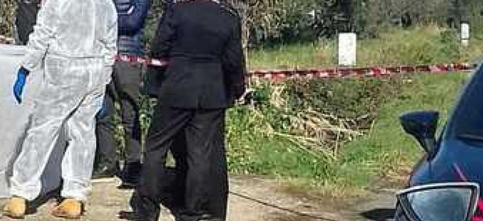 Foto d'archivio Cadavere a pezzi in Valcamonica, il volto della vittima sfregiato dal fuoco
